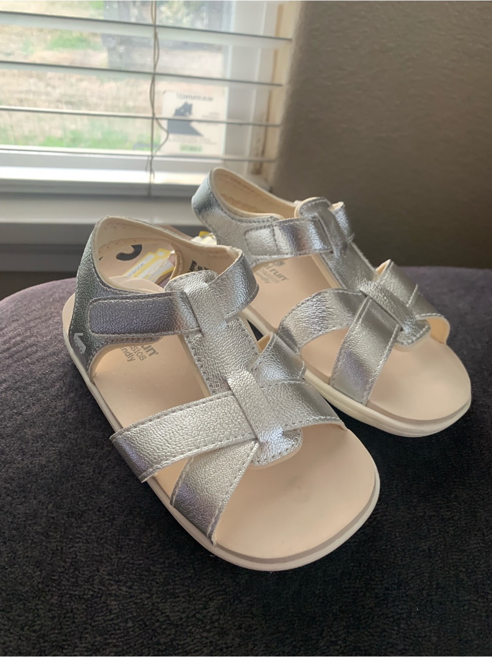NWT - See Kai Run Silver Metallic Sandals for Toddler Girls - Size 11